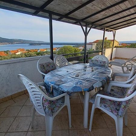 Apartment Slavica Kornić Extérieur photo
